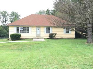 7605 Harry S Truman Dr, Grandview, MO 64030