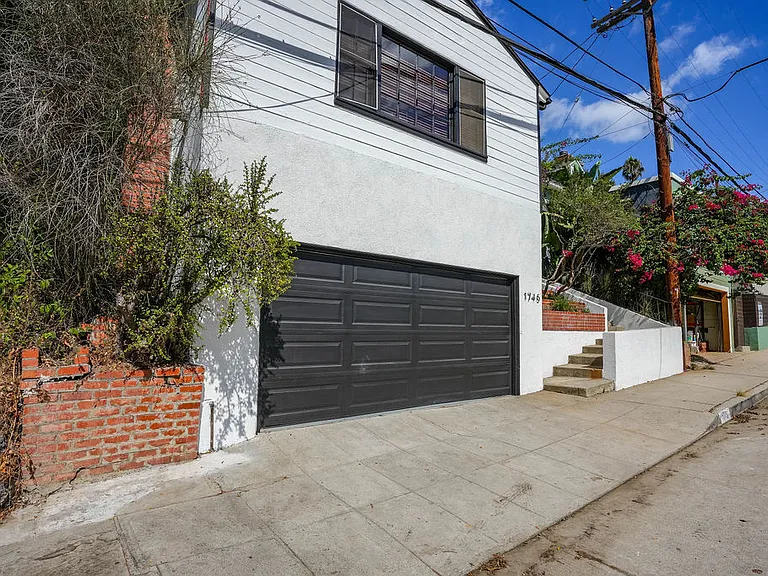 1745 W Silver Lake Dr — Photo 35