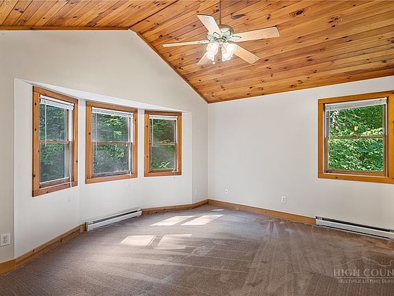 3rd image of 556 Timberlane Drive