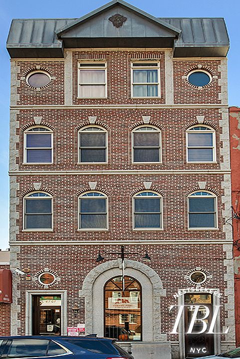 1st image of 47-07 Vernon Blvd #1
