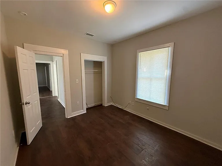 125 Garnett Ave — Photo 4