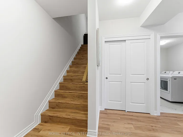 625 Paakanaak Ave #B — Photo 6