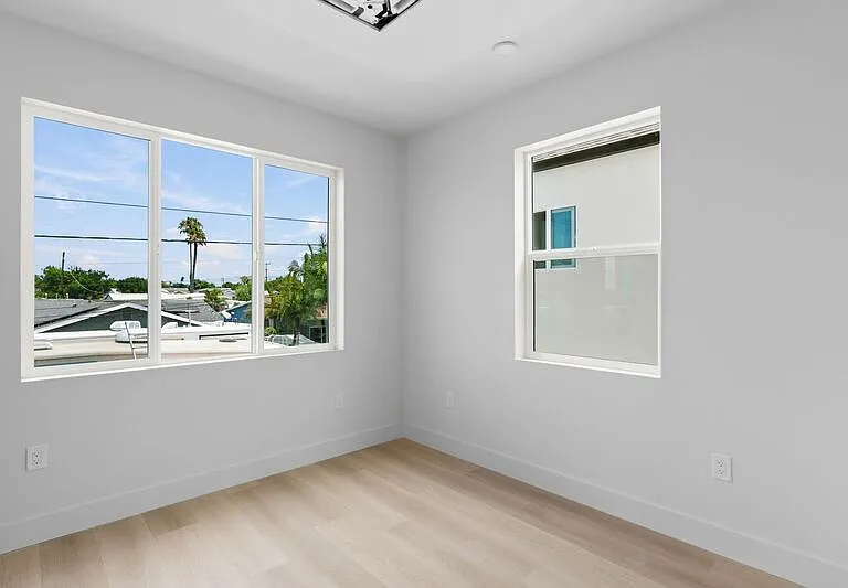 3518 Oak Glen Ln — Photo 8