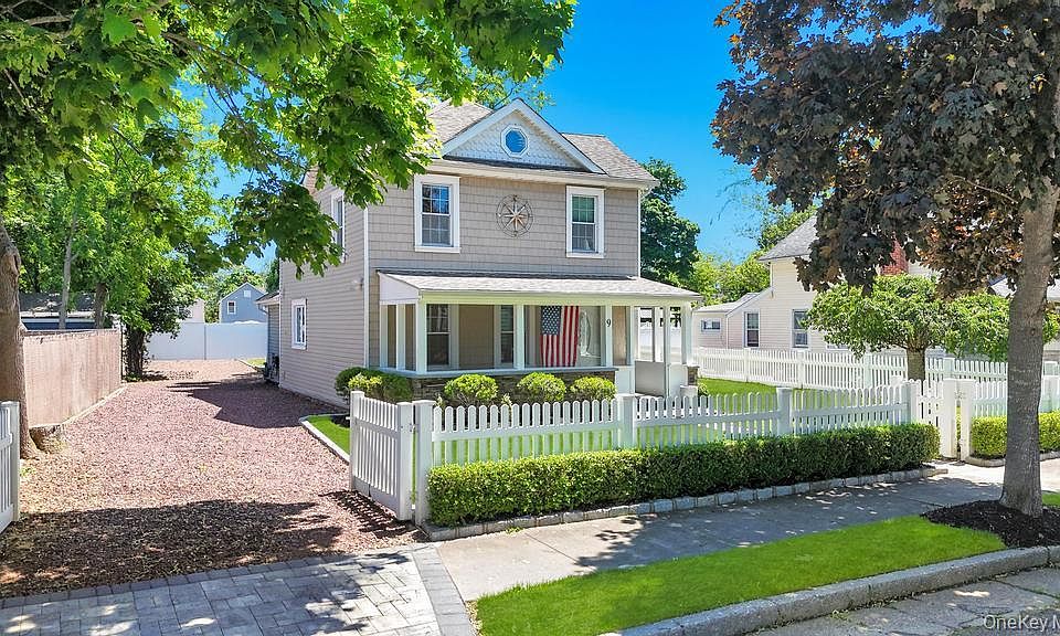 1st image of 9 Wiggins Avenue