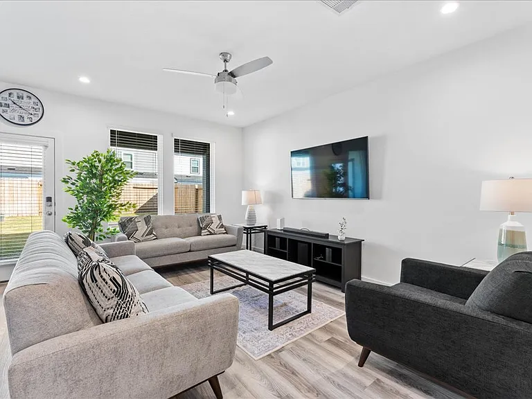 sitting area
