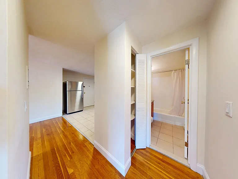 Babcock-Parkman Apartments — Photo 31