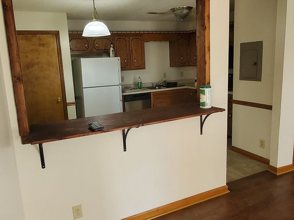 1st image of 370 Jack Miller Blvd APT F