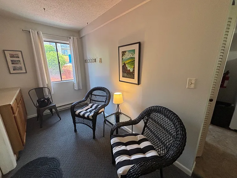 107 Treetop Cir #724 — Photo 3