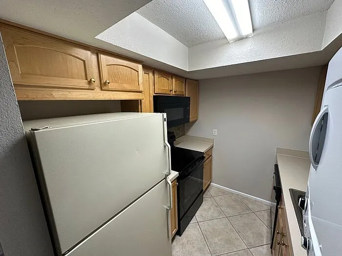 6020 Village Cir N — Photo 5