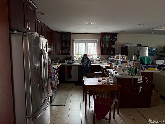 3rd image of 22745 Bayview Ave