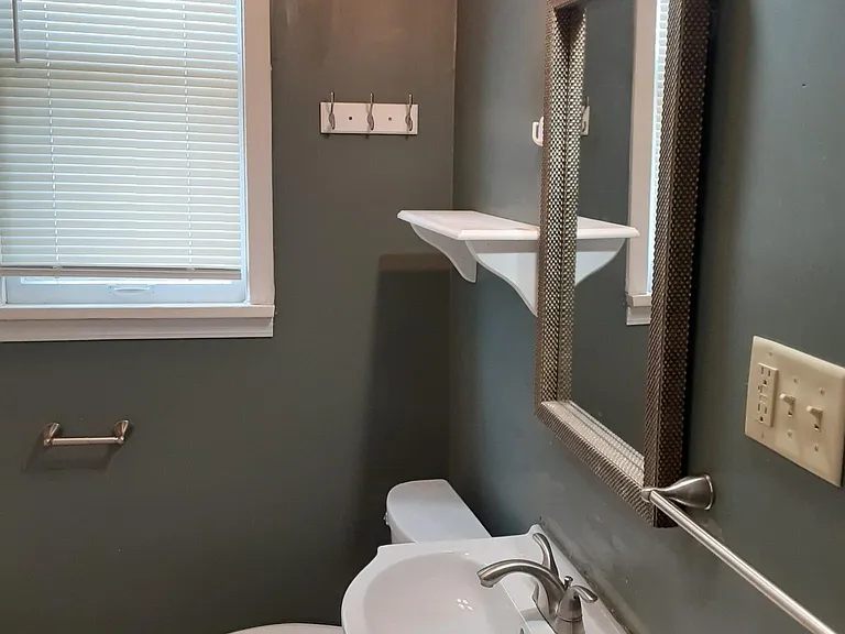 3789 Spottswood Ave — Photo 3