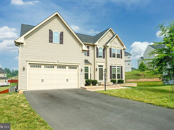 2nd image of 15700 Birdsong Ct