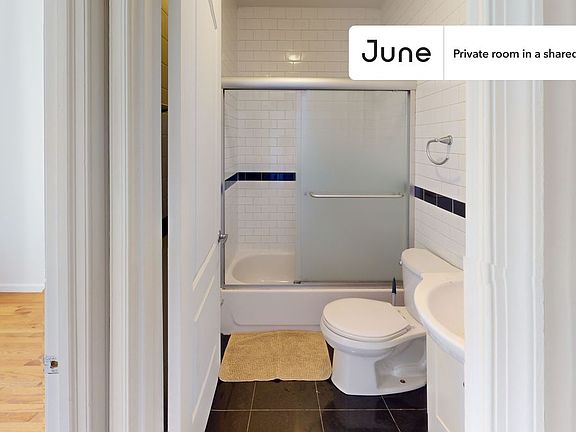5th image of 133 Avenue D #B
