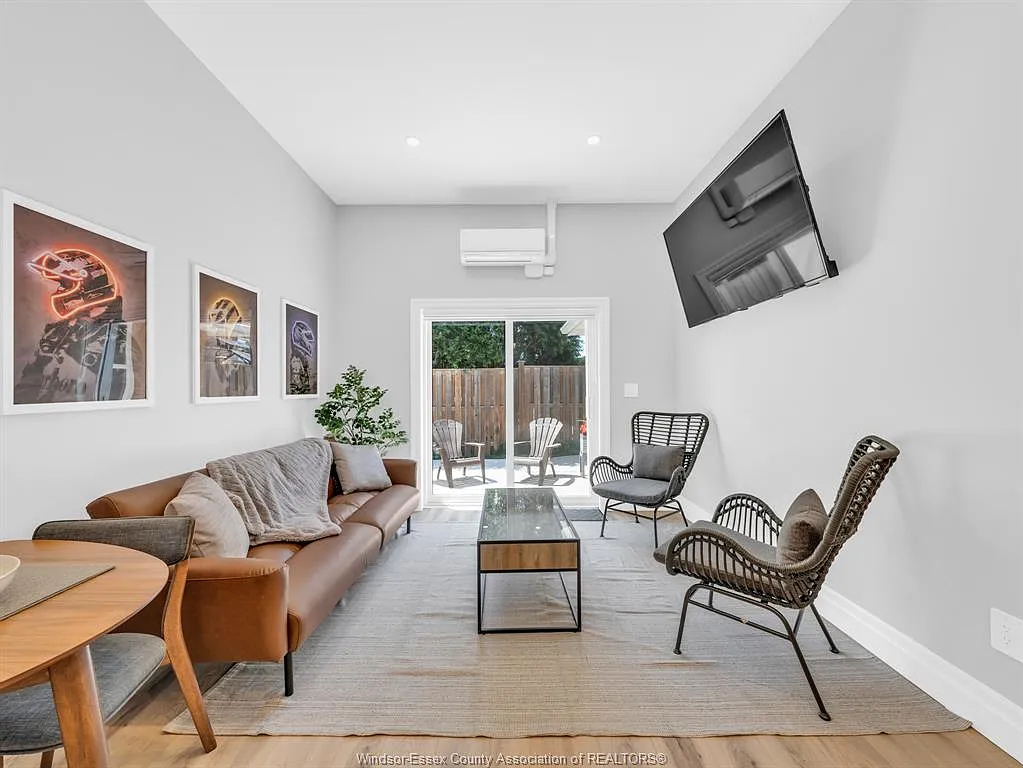 1 bed, $1,995 — Photo 3