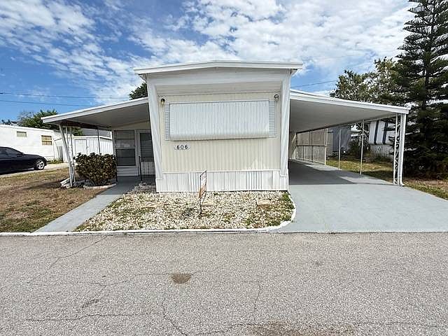 1st image of 2346 Druid Rd #606