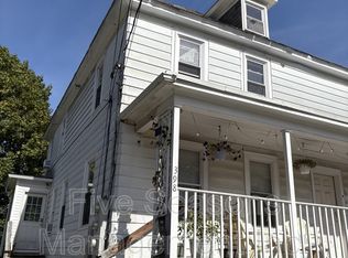 398 North St, Burlington, VT 05401
