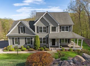 5 Shire Way, Burlington, CT 06013