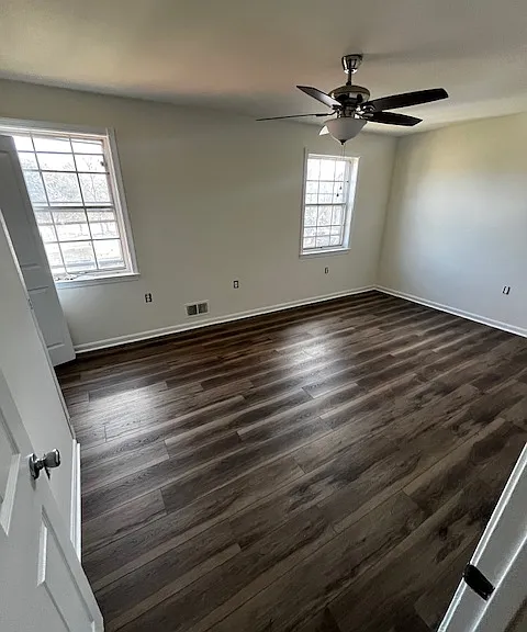 8004 Community Dr — Photo 5