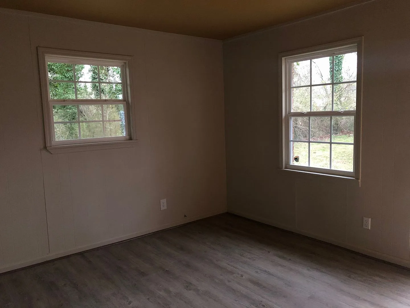 Nixon Avenue Apartments — Photo 3