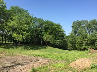 9805 NW Beaver Dr, Johnston, IA 50131