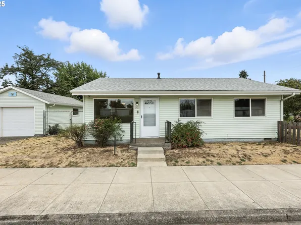 8435 SE Flavel St, Portland, OR 97266