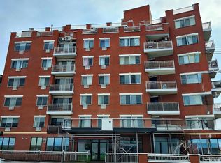 13708 31st Road #5D, Flushing, NY 11354