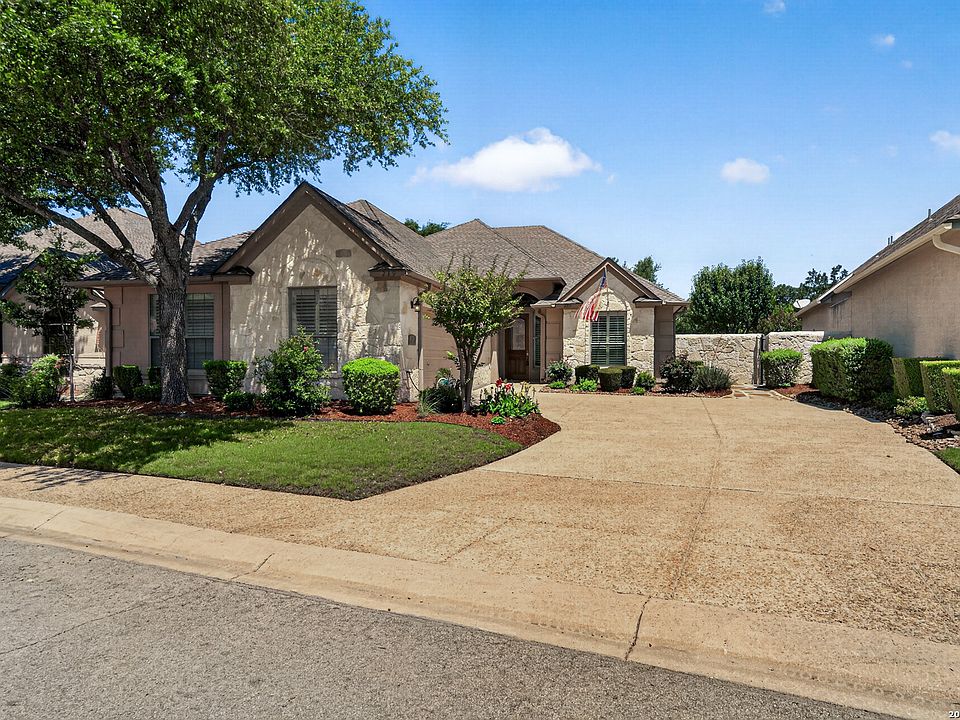 1st image of 239 Garden Hl