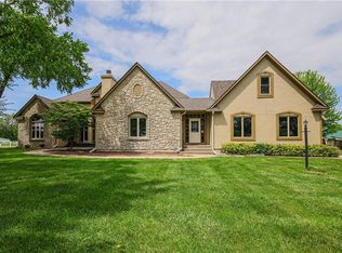 26528 S Metcalf Rd, Louisburg, KS 66053