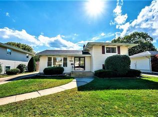 1834 Oriole Dr, Munster, IN