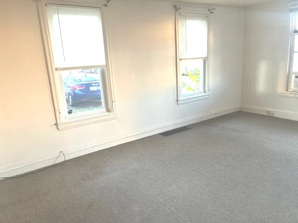 305-307 Iron St, Bloomsburg, PA 17815