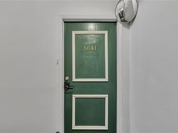 4th image of 5641 Kingsport Dr #8