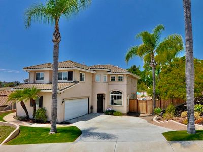 1015 Via Reata, Vista, CA, 92081