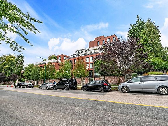 2nd image of 1561 W 57th Ave #602