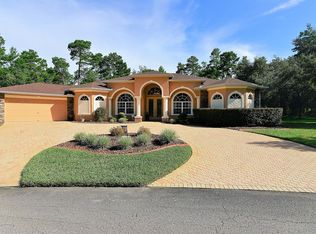 24 Dianthus Ct, Homosassa, FL 34446
