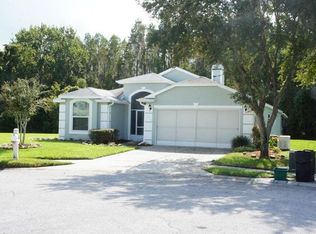 1024 Charmingfare Ct, Zephyrhills, FL 33543