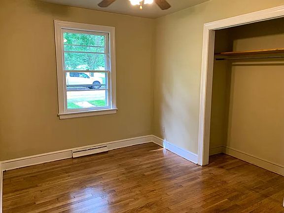 5th image of 2502 Richmond St
