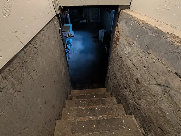 405 W White St — Photo 18