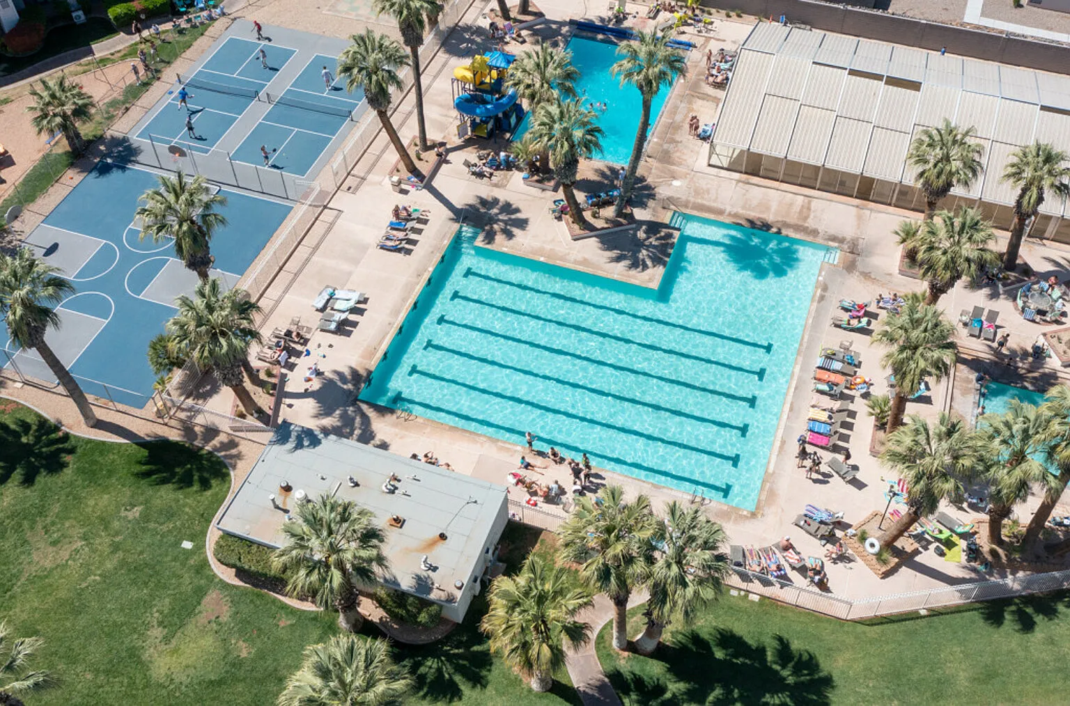 Resort Getaway w/ Community Waterpark, Pickleball, and Basketball — Photo 1
