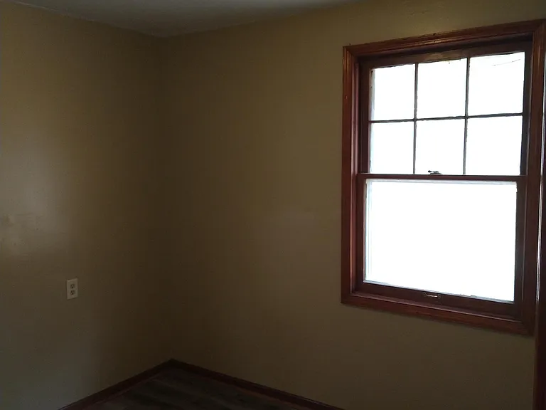 212 S Lincoln Ave — Photo 8