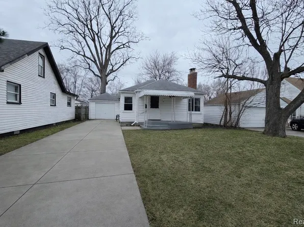 5651 Fenton St, Dearborn Heights, MI 48127