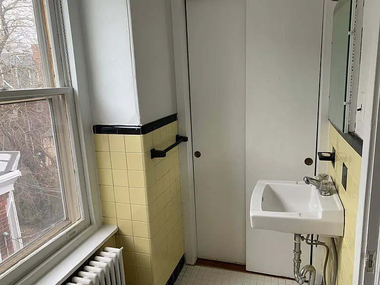 4712 Hazel Ave #5 — Photo 8