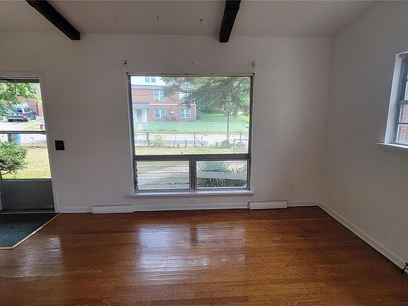 4th image of 3511 Medora Ave