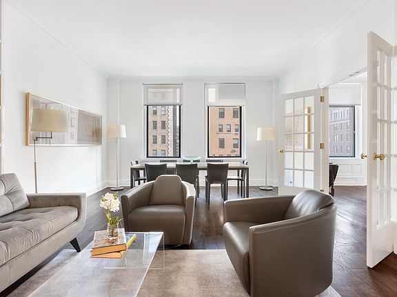4th image of 1000 Park Ave #7B