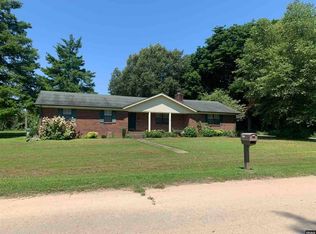 122 Meadowview Dr, Fulton, KY 42041