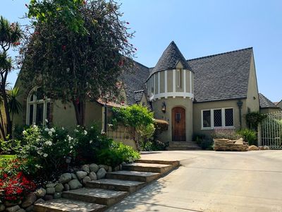 915 S Ogden Dr, Los Angeles, CA, 90036