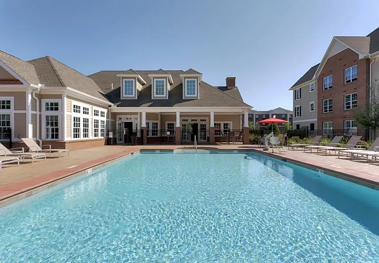 Pool and Clubhouse