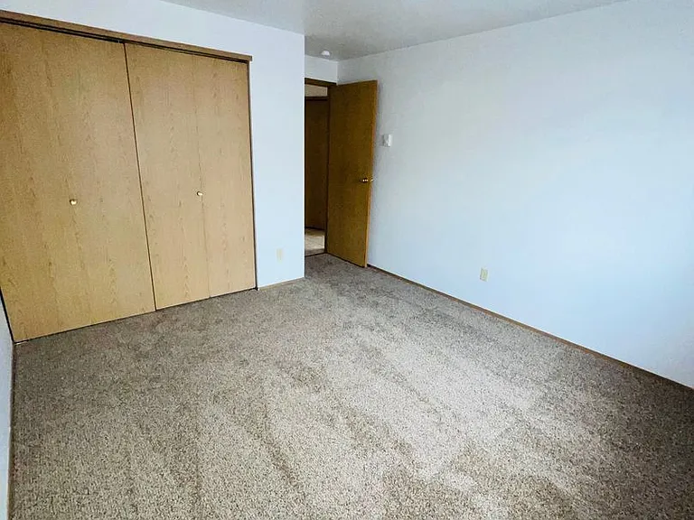 3601 & 3609 I St NE — Photo 41