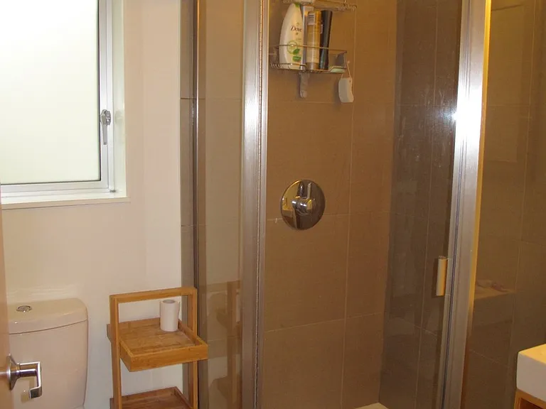 3615 Phinney Ave N #C — Photo 11