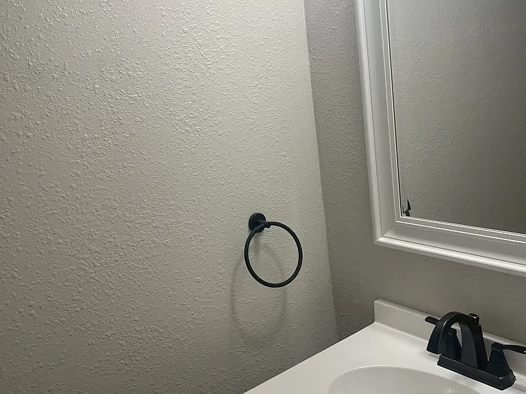 1/2 Bath Sink.