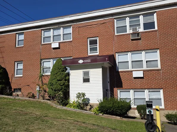 237 Forest Rd, West Haven, CT